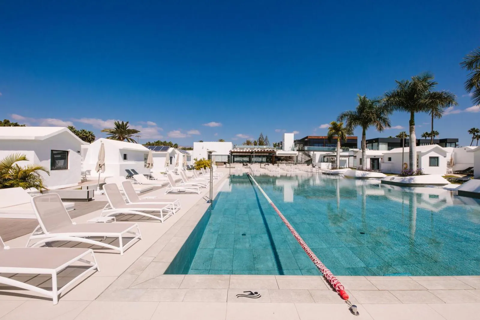 Roped swimming lane along one side of the main pool